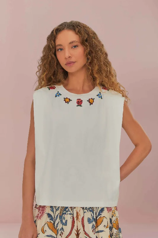 Flash Deals – Act Quickly!White Beaded Flowers T-Shirt