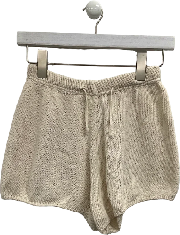 Sale Alert – Get Ready to Shop!Sisters + Seekers Cream Knit Shorts UK XS