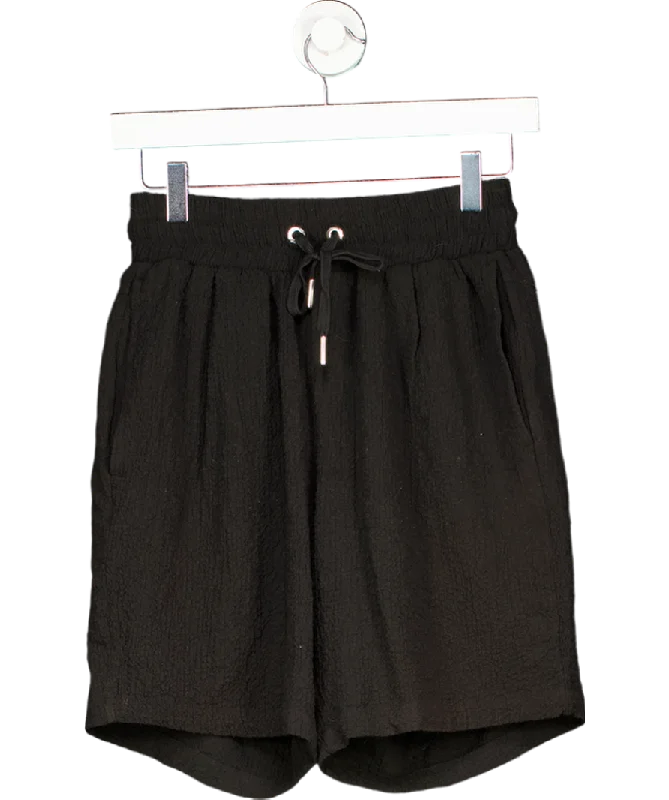 Only a Few Left – Order Now!maniere de voir Black Drawstring Crinkle Shorts UK S