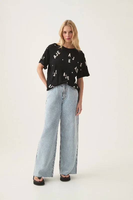 Every Deal is a Steal!Decora Logo Sprinkle Knit Tee