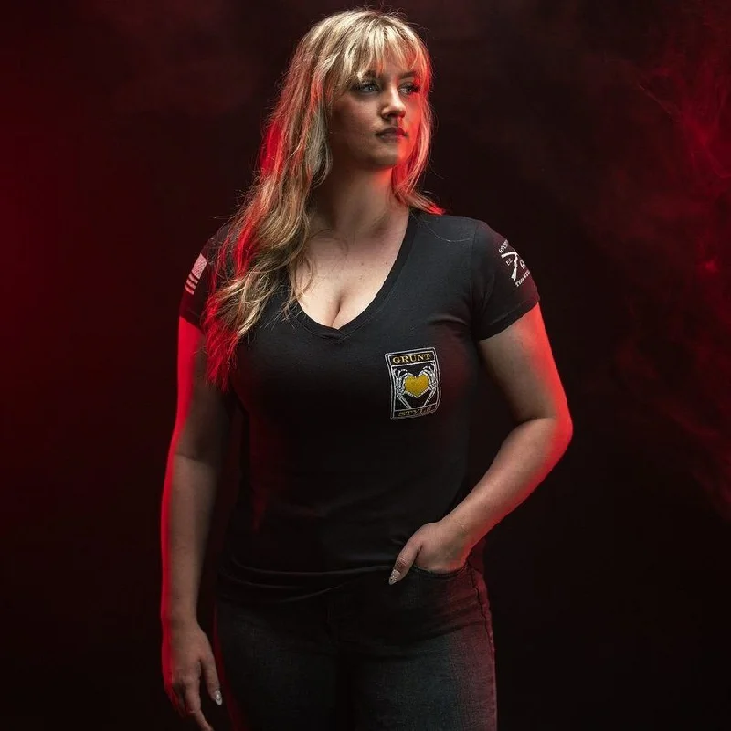 Unlock Huge Savings Now!Women's Lover Tarot V-Neck - Black