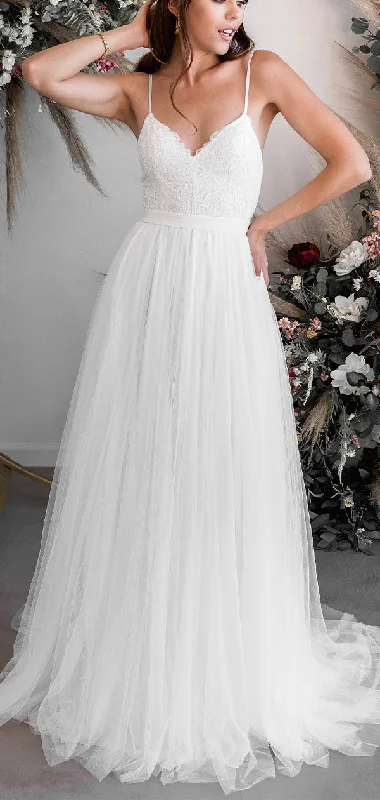 A-line Spaghetti Straps Tulle Dream Beach Long Wedding Dresses WD174