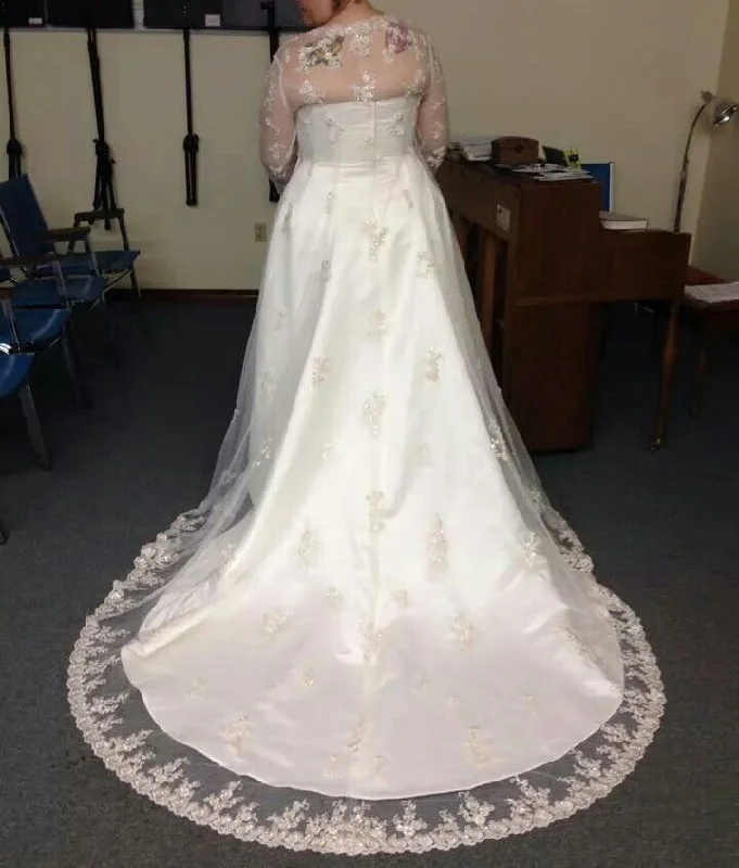 Only a Few Left – Order Now!David's Bridal 9V8835