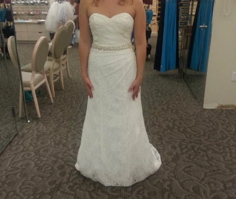 Save More Than Ever!David's Bridal WG3263