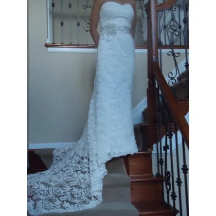 Steals and Deals Await!Justin Alexander Venice Lace