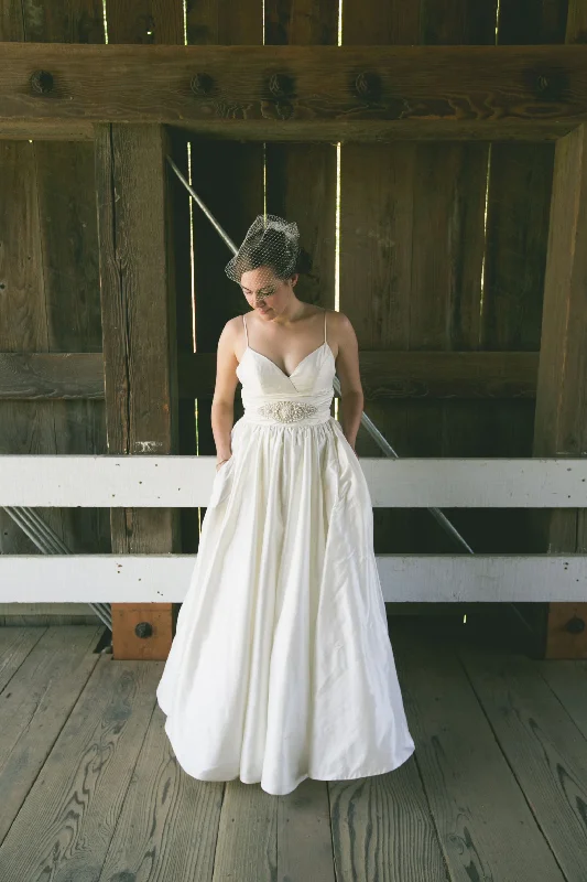 Upgrade for Less!Lazaro Lazaro 3008 Size 10
