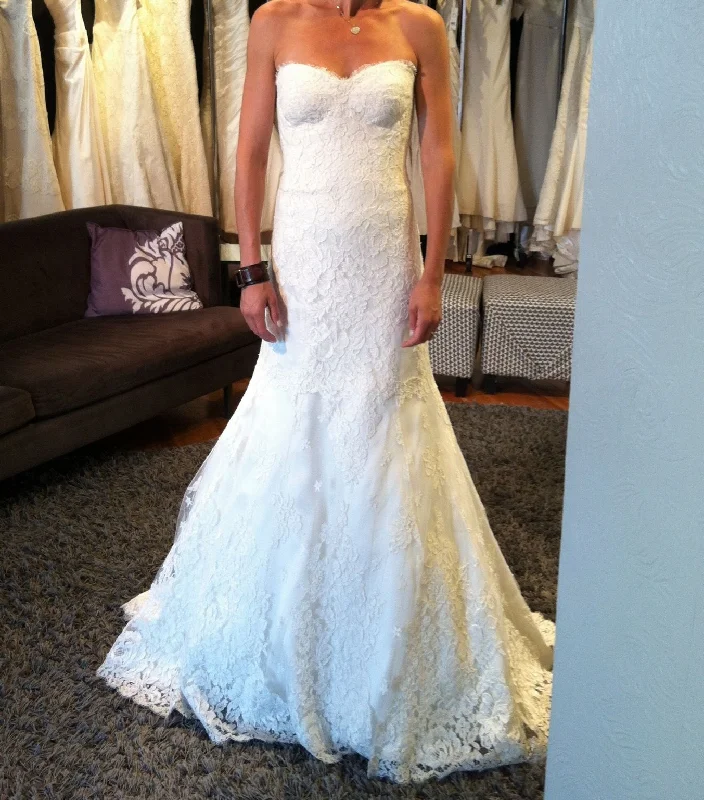 Limited Edition, Limited Price!Monique Lhuillier Florence