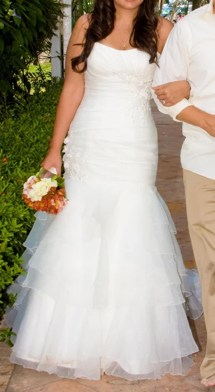 Massive Price Cuts!Other Jon's Bridal