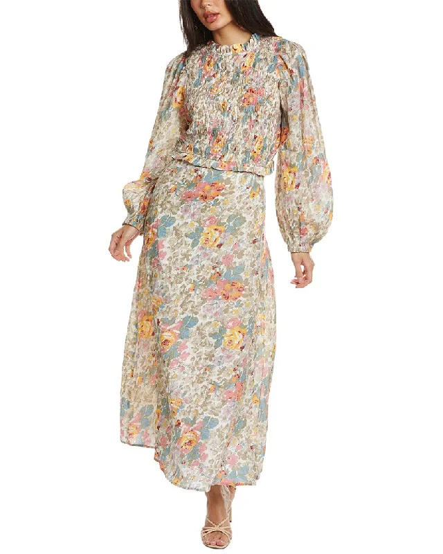 Today Only – Don’t Miss It!SEA NY Ines Floral Smocked Dress
