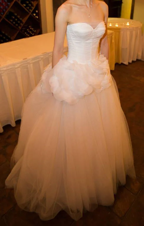 Don’t Wait – Deals Won’t Last!Vera Wang Strapless Ball Gown with Satin Corset Bodice