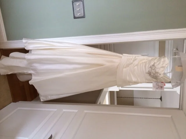 More Discounts, More Joy!Watters Elena/12279