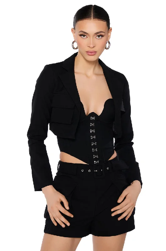 Get More, Spend Less – Shop Now!BETTER LUCK CROP BLAZER IN BLACK