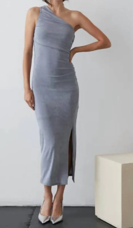 Enjoy Huge Discounts Now!Coco Slinky Midi Dress In Ice Blue