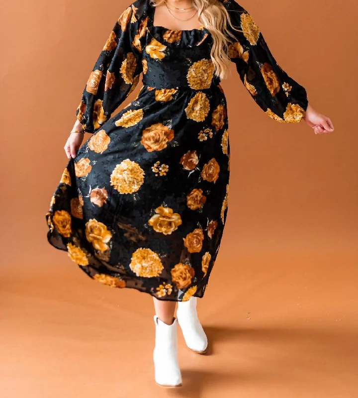 Snag the Best Prices Now!Field Of Flowers Midi Dress In Black