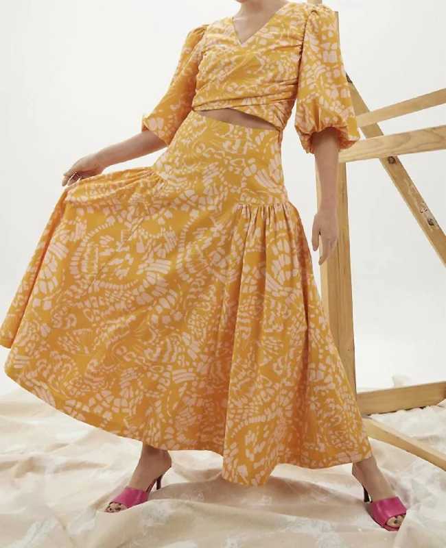 Hurry, Sale Ends Soon!Monarch Midi Dress