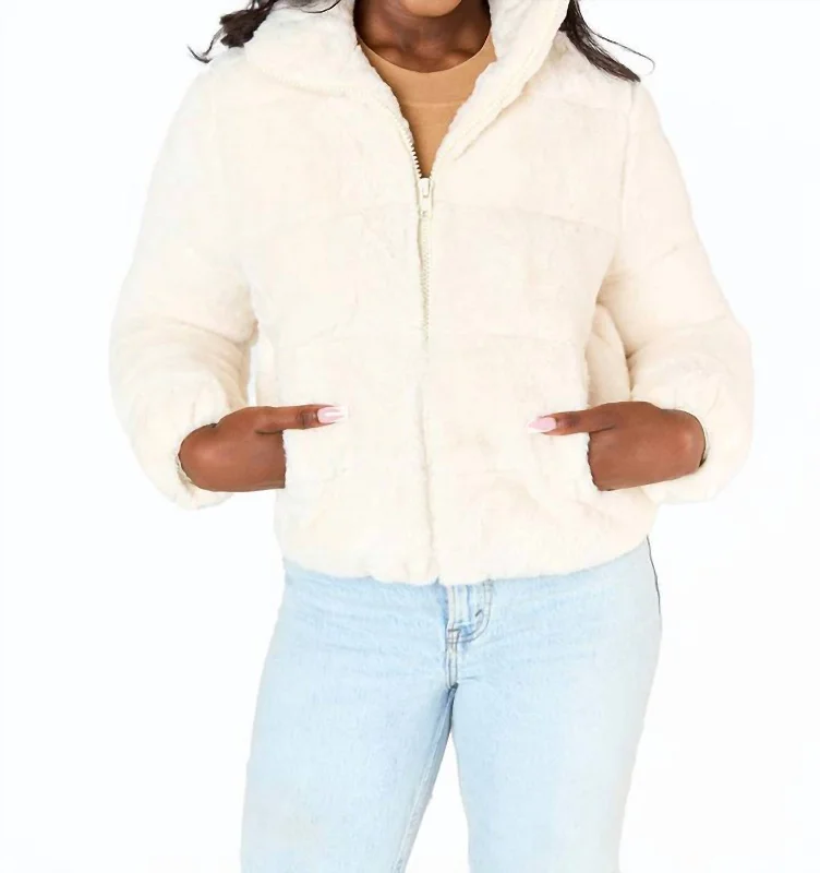 Hurry, Sale Ends Soon!Noella Coat In Cream