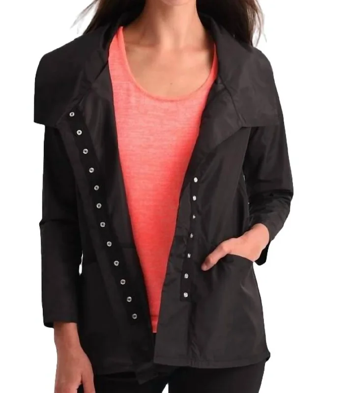 Exclusive Offers You’ll Love!Snap Front Rain Jacket In Black