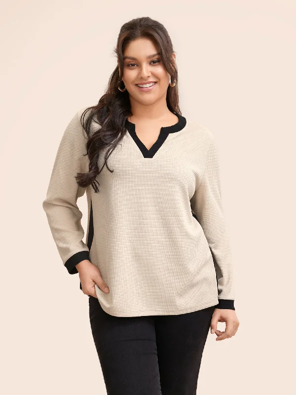 Amazing Prices You Can’t Resist!Notched Rib Knit Contrast Trim Sweatshirt
