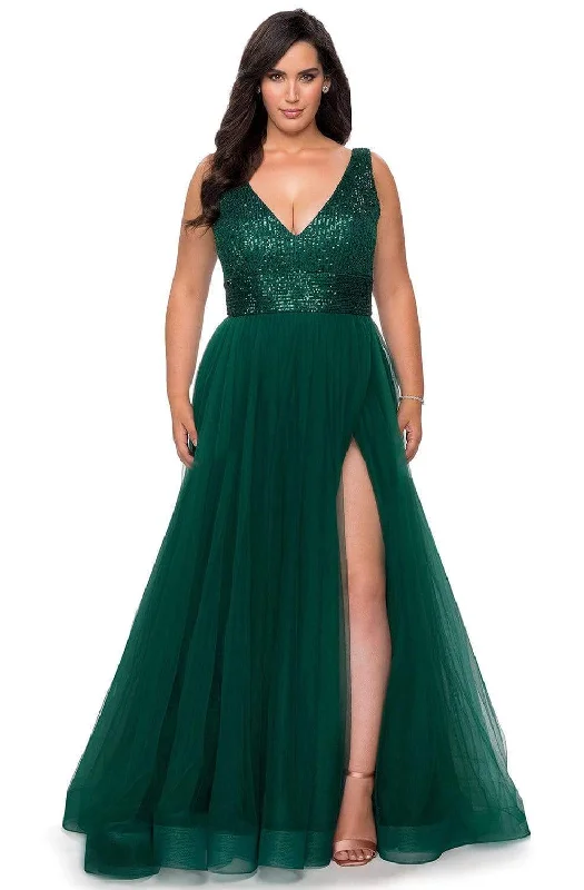 Limited Stock Available!La Femme - 29045 Sequined V-Neck High Slit Junior Prom Gown Limited Stock Available!La Femme - 29045 Sequined V-Neck High Slit Junior Prom Gown