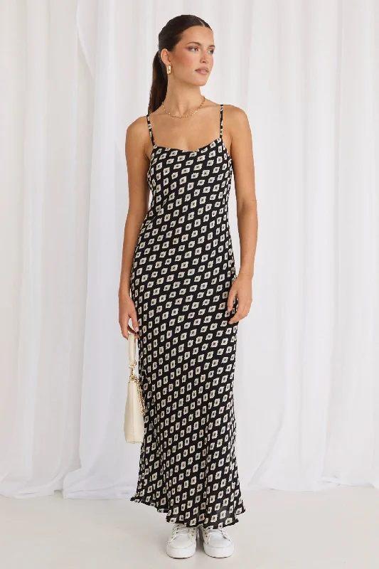 Don’t Wait – Deals Won’t Last!Camero Geo Spot Strappy Bias Maxi Dress