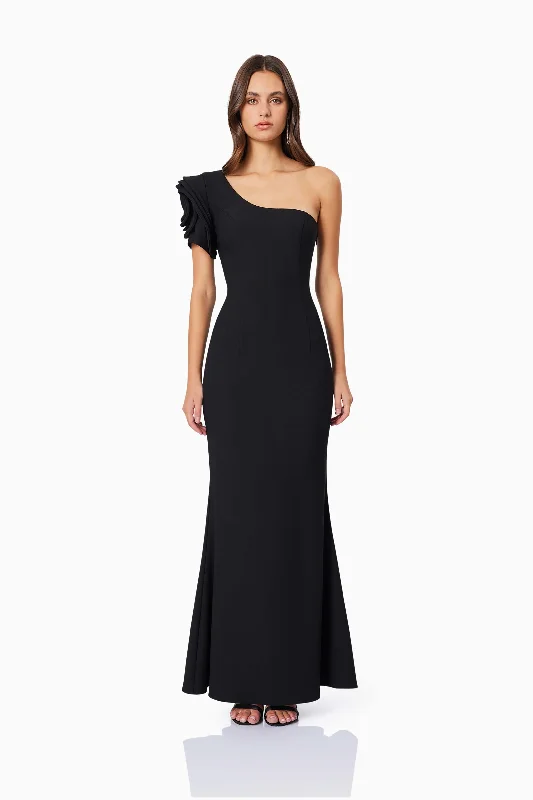 Get It Before It’s Gone!Charlotte Rosette Maxi Dress in Black