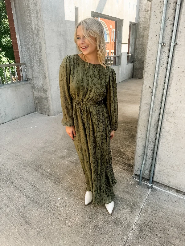 Find the Best Deals Here!Poetic Green Cut Out Maxi