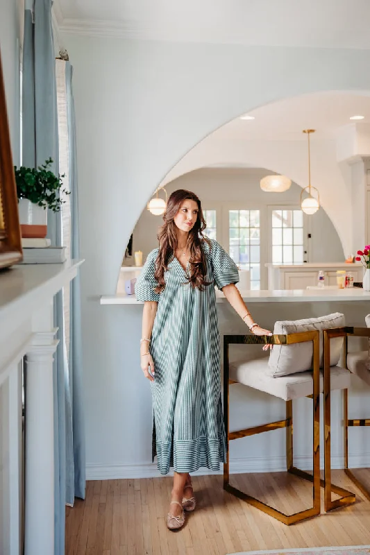 Price Drop Alert!Stripe Vneck Puff Sleeve Maxi Dress