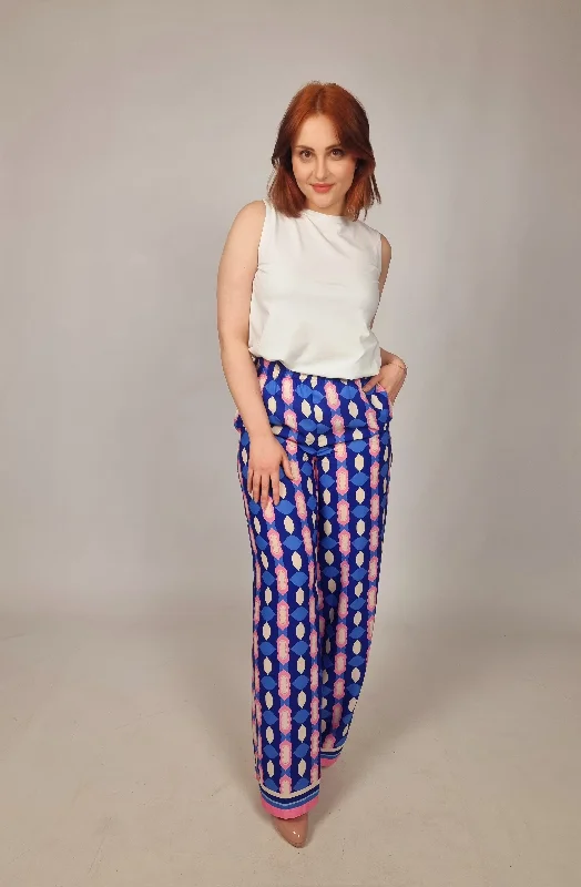 Everything Must Go!Access Printed Pink/White Pants