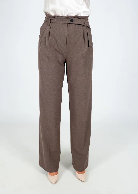 Today’s Deals, Tomorrow’s Regrets!Access Pants With Pleats