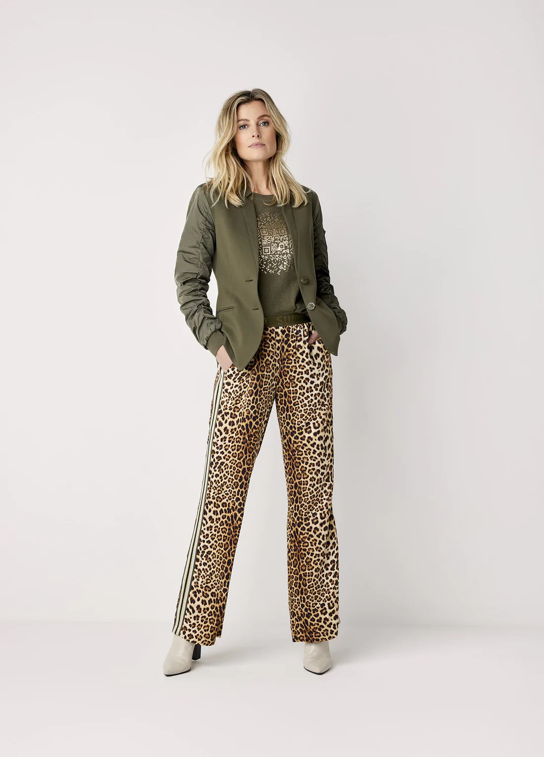 Time to Save Big!Summum Animal Bootcut Trousers